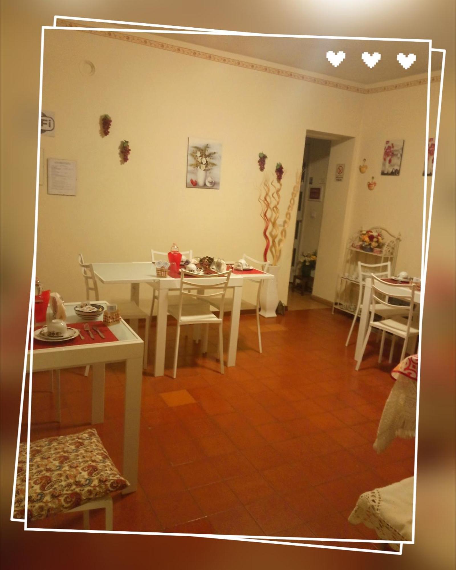 Bed and Breakfast Felix House à Codevilla Extérieur photo